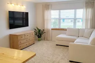 205 NE 3rd St, Boynton Beach, FL 33435 - Photo 2