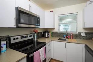 5377 SW 40th Ave, Dania Beach, FL 33314 - Photo 14