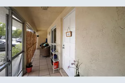 5377 SW 40th Avenue #105, Dania Beach, FL 33314 - Photo 4