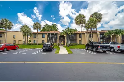 610 Sea Pine Way #H2, Greenacres, FL 33415 - Photo 1