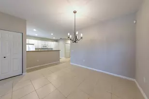 1868 S Dovetail Dr, Fort Pierce, FL 34982 - Photo 6