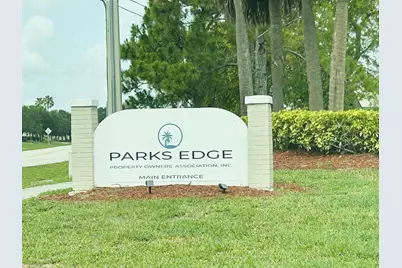 410 SW Eastport Circle, Port Saint Lucie, FL 34953 - Photo 6