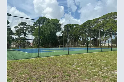 410 SW Eastport Circle, Port Saint Lucie, FL 34953 - Photo 2