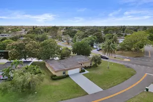 7018 NW 64th St, Tamarac, FL 33321 - Photo 44