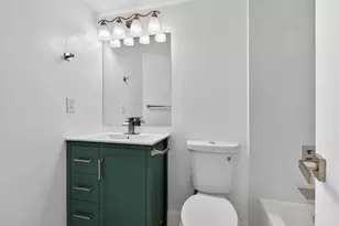 5561 Lakeside Dr, Margate, FL 33063 - Photo 14