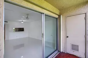 5561 Lakeside Dr, Margate, FL 33063 - Photo 22
