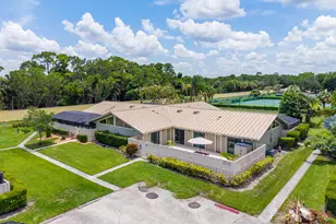 5620 Eagle Lake Dr, Palm Beach Gardens, FL 33418 - Photo 2