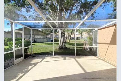 371 Maplecrest Circle, Jupiter, FL 33458 - Photo 2