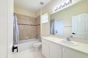 5088 SE Mariner Garden Cir, Stuart, FL 34997 - Photo 20