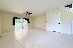 5088 SE Mariner Garden Cir, Stuart, FL 34997 - Photo 10