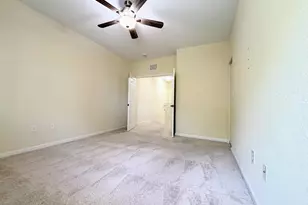 5088 SE Mariner Garden Cir, Stuart, FL 34997 - Photo 14