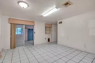 7831 NW 30th St, Hollywood, FL 33024 - Photo 10