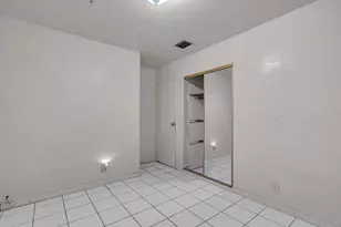 7831 NW 30th St, Hollywood, FL 33024 - Photo 22
