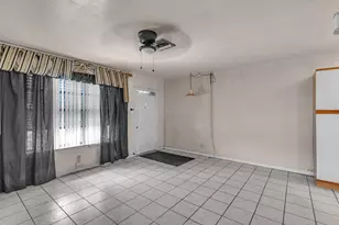 7831 NW 30th St, Hollywood, FL 33024 - Photo 6