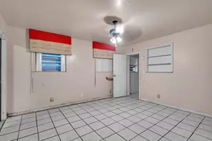 7831 NW 30th St, Hollywood, FL 33024 - Photo 16