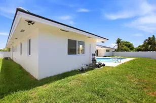 401 NW 3rd Pl, Dania Beach, FL 33004 - Photo 20