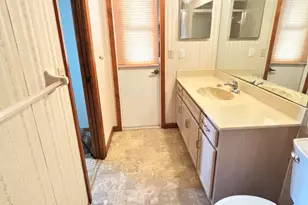 337 NW Tyler Ave, Port Saint Lucie, FL 34983 - Photo 12