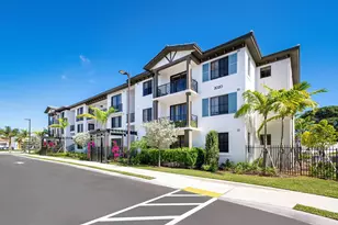 2000 Stirling Rd, Hollywood, FL 33020 - Photo 4