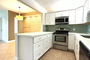 13830 Oneida Dr, Delray Beach, FL 33446 - Photo 2