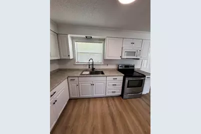 1464 W 32nd Street, Riviera Beach, FL 33404 - Photo 4