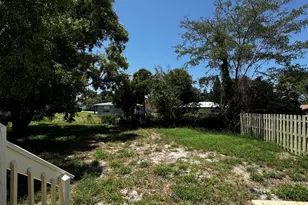 1464 W 32nd St, Riviera Beach, FL 33404 - Photo 26
