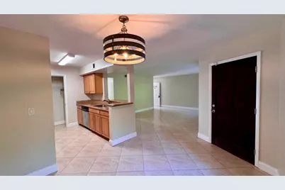 815 W Boynton Beach Boulevard #10-105, Boynton Beach, FL 33426 - Photo 22