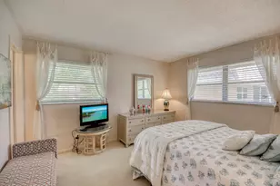 18081 SE Country Club Dr, Jupiter, FL 33469 - Photo 10