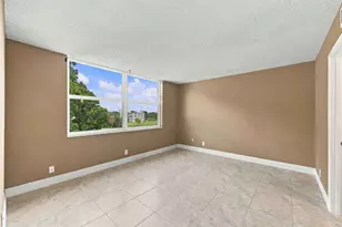 7680 NW 18th St, Margate, FL 33063 - Photo 6