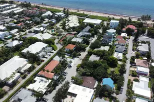 14 Tropical Dr, Ocean Ridge, FL 33435 - Photo 18