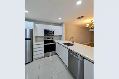 353 NW 103rd Terrace, Pembroke Pines, FL 33026 - Photo 6