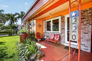 220 NW 48th St, Oakland Park, FL 33309 - Photo 4
