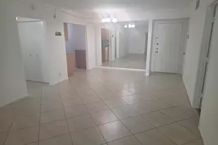 959 SE 2nd Ave, Deerfield Beach, FL 33441 - Photo 4