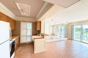 273 Cypress Point Dr, Palm Beach Gardens, FL 33418 - Photo 4
