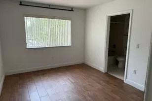8330 SW 29th St, Miramar, FL 33025 - Photo 12