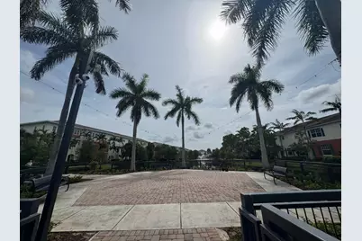749 SW 3rd Avenue, Pompano Beach, FL 33060 - Photo 44