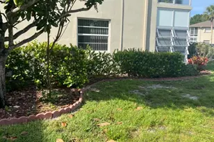 25 Lake Vista Trail, Port Saint Lucie, FL 34952 - Photo 14
