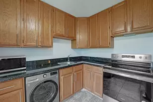 35 Colonial Club Dr, Boynton Beach, FL 33435 - Photo 12