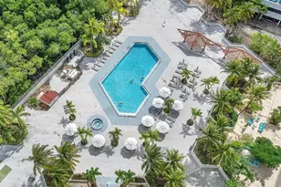 100 Bayview Dr, Sunny Isles Beach, FL 33160 - Photo 2