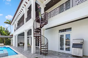 1200 Bimini Ln, Riviera Beach, FL 33404 - Photo 8