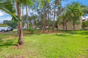 8421 Forest Hills Dr, Coral Springs, FL 33065 - Photo 24