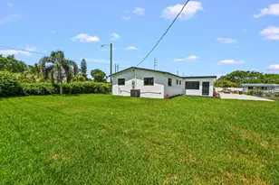 3645 Melaleuca Ln, Lake Worth, FL 33461 - Photo 30
