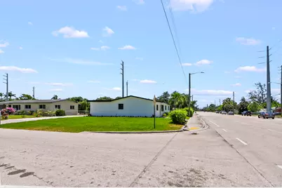 3645 Melaleuca Lane, Lake Worth, FL 33461 - Photo 30