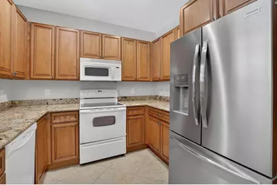 1418 W Wickham Circle #B, Delray Beach, FL 33445 - Photo 10