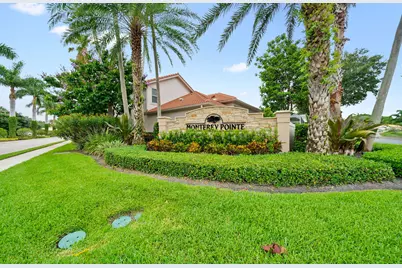 33 Monterey Pointe Drive, Palm Beach Gardens, FL 33418 - Photo 30
