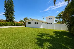 1155 Washington St, Hollywood, FL 33019 - Photo 30