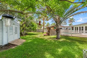 1636 NE Darlich Ave, Jensen Beach, FL 34957 - Photo 44