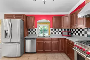 1636 NE Darlich Ave, Jensen Beach, FL 34957 - Photo 14