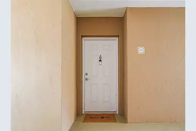 5095 Fairways Circle #I303, Vero Beach, FL 32967 - Photo 8