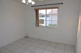 7001 W 35th Ave, Hialeah, FL 33018 - Photo 18