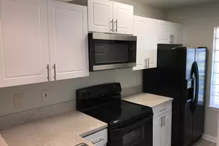 4823 Via Palm Lakes, West Palm Beach, FL 33417 - Photo 2